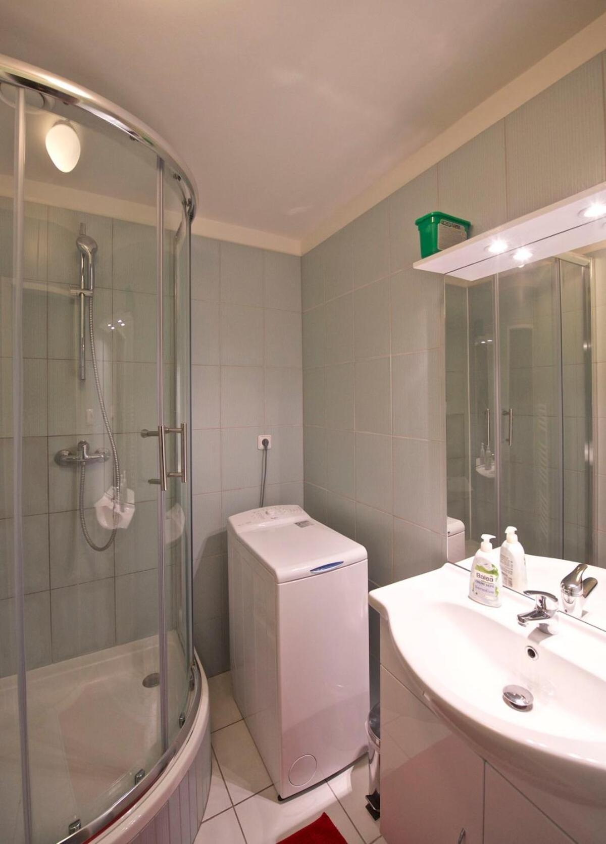 13 Single Beds In Centrum Praga